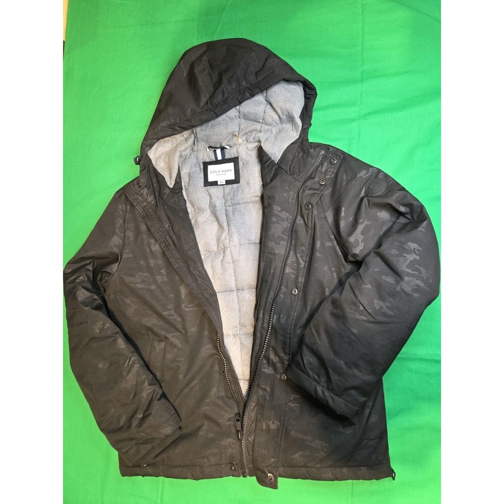 Cole Haan Signature Hooded Camo Puffer/Rain Jacket Size M LOT #112